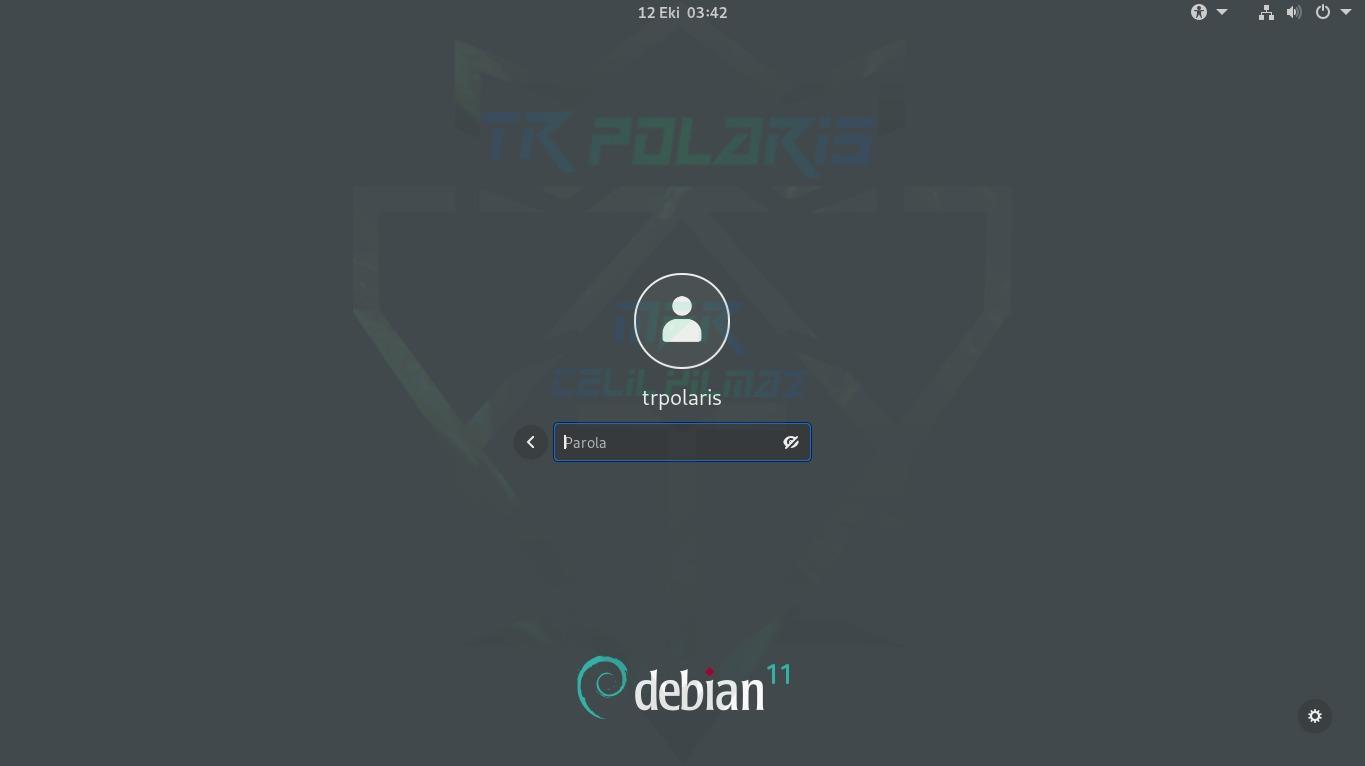 45-debian-login-screen