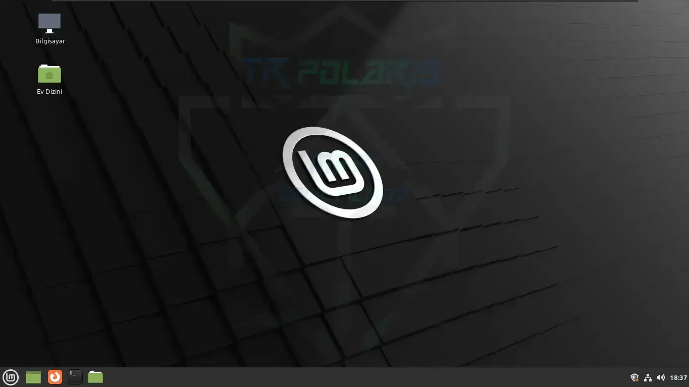 linux-mint-desktop-interface-25